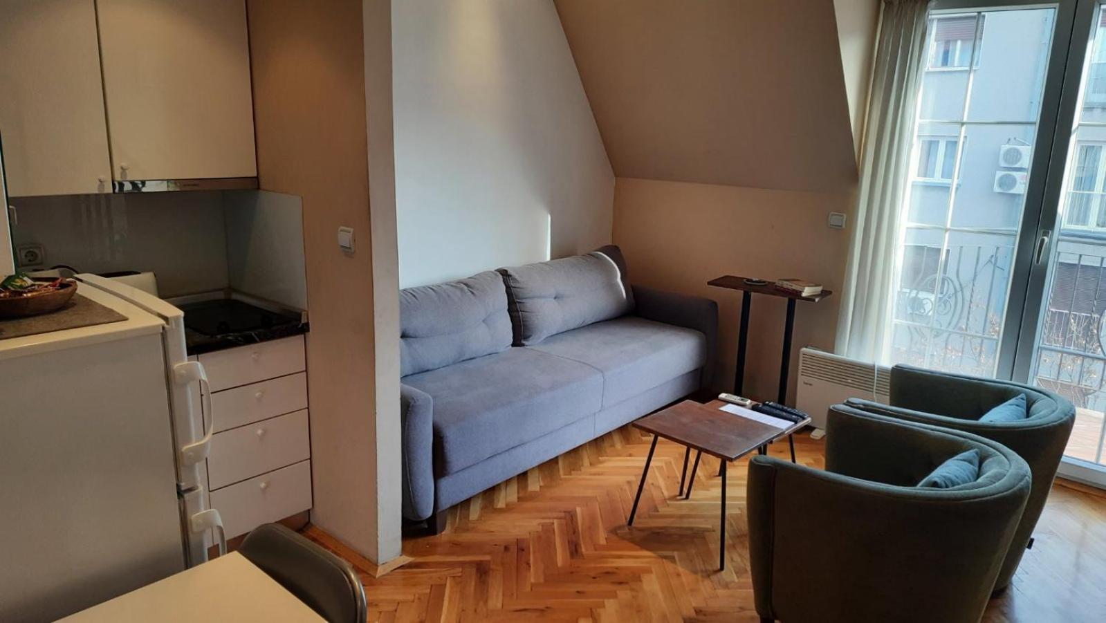 Appartement Duplex Studio Mansarda à Belgrade Extérieur photo