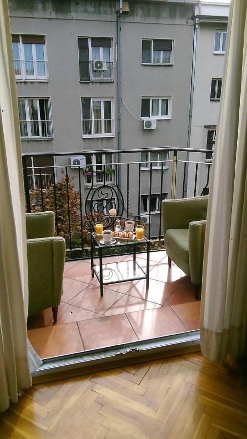 Appartement Duplex Studio Mansarda à Belgrade Extérieur photo